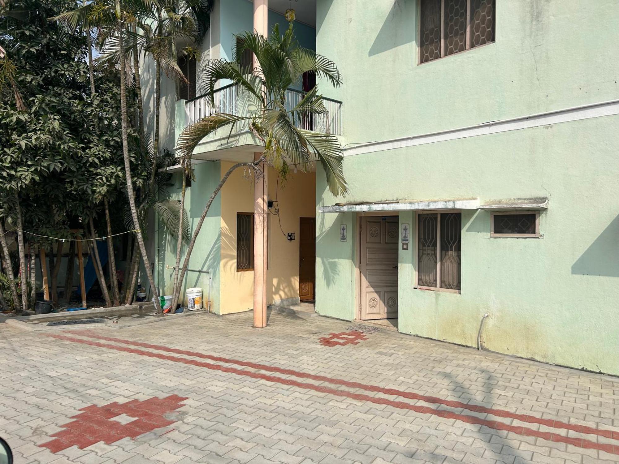 Anbu Ramana Guest House Tiruvannāmalai Extérieur photo