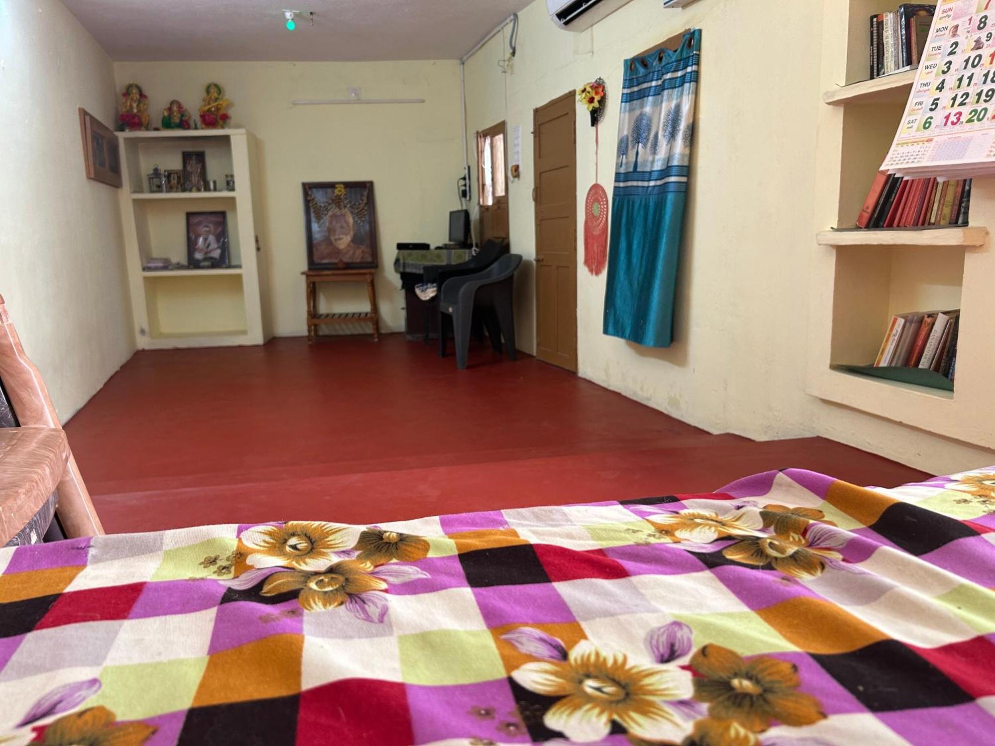 Anbu Ramana Guest House Tiruvannāmalai Extérieur photo