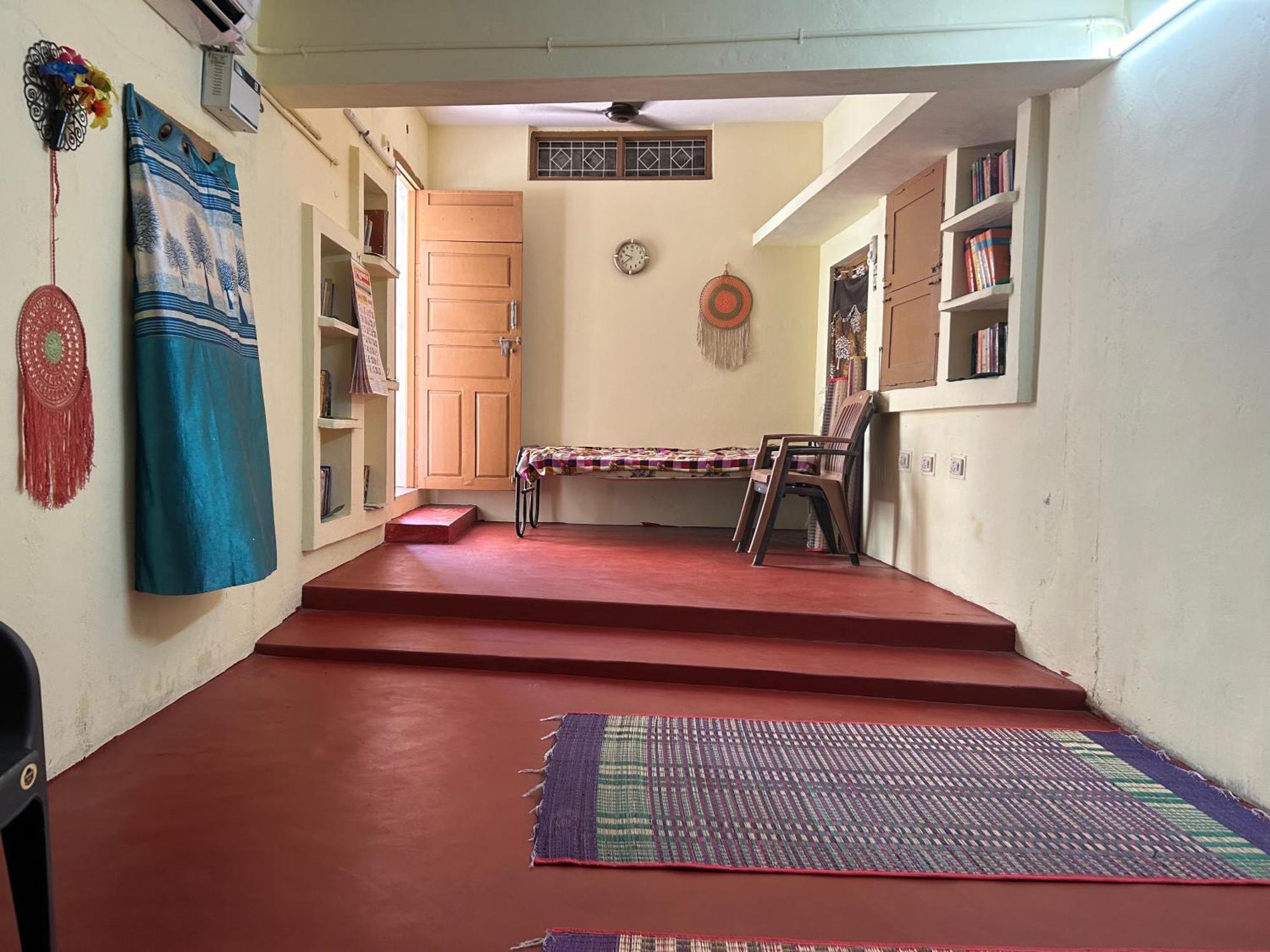 Anbu Ramana Guest House Tiruvannāmalai Extérieur photo