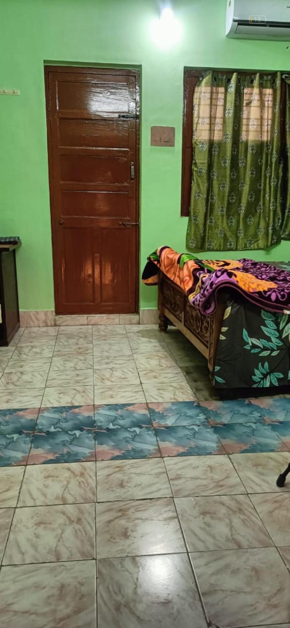 Anbu Ramana Guest House Tiruvannāmalai Extérieur photo