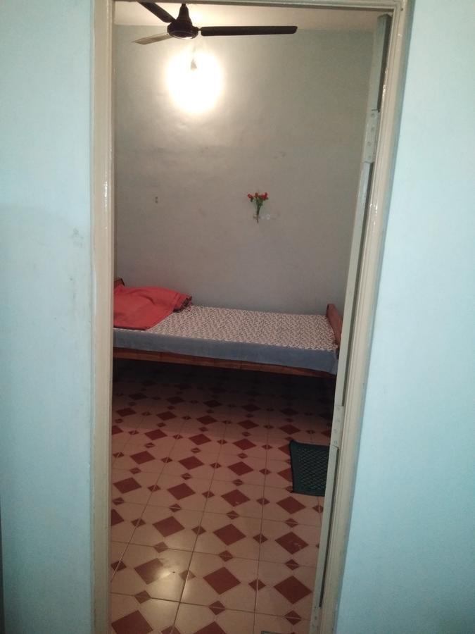 Anbu Ramana Guest House Tiruvannāmalai Extérieur photo