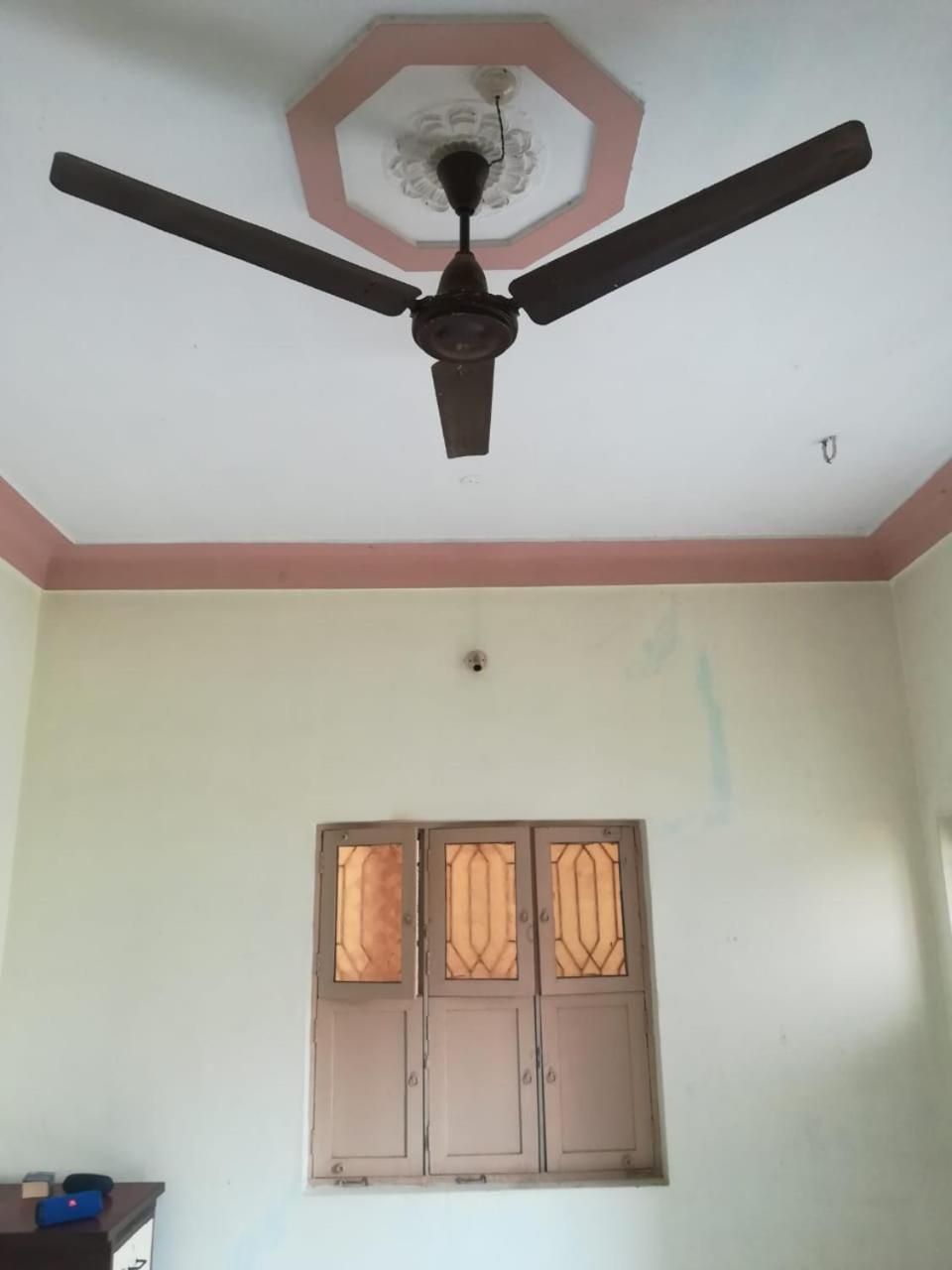 Anbu Ramana Guest House Tiruvannāmalai Extérieur photo