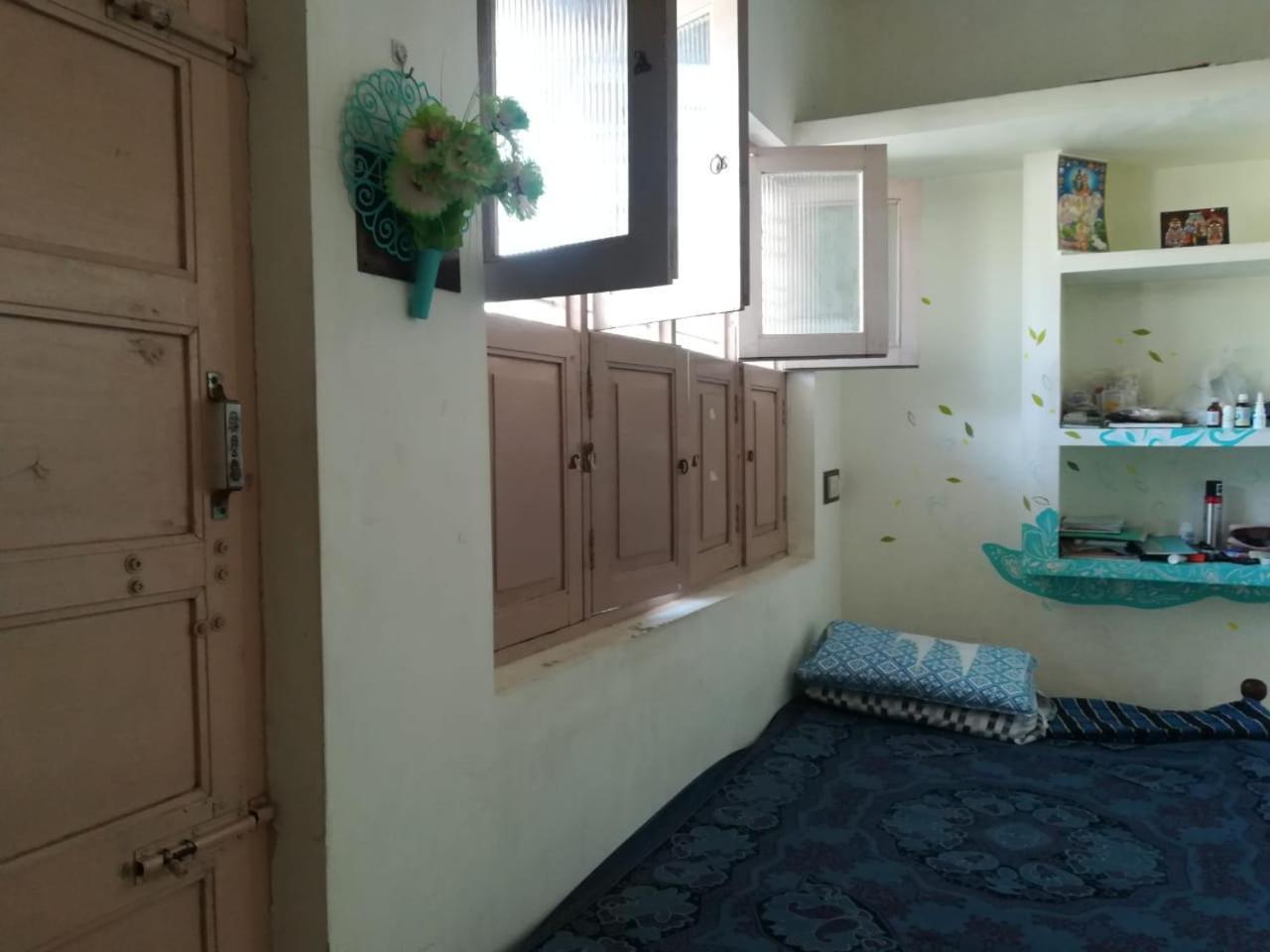 Anbu Ramana Guest House Tiruvannāmalai Extérieur photo