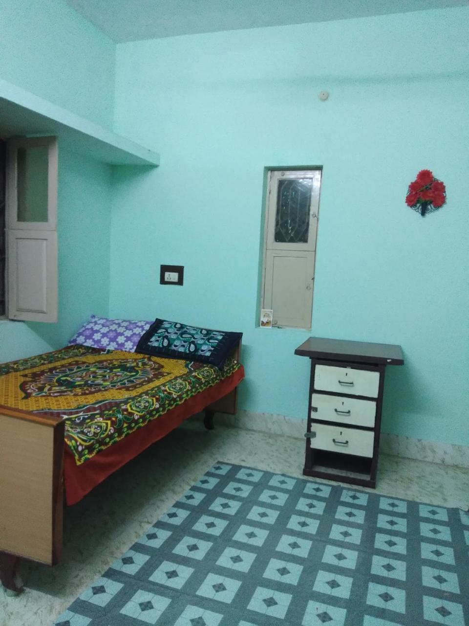 Anbu Ramana Guest House Tiruvannāmalai Extérieur photo